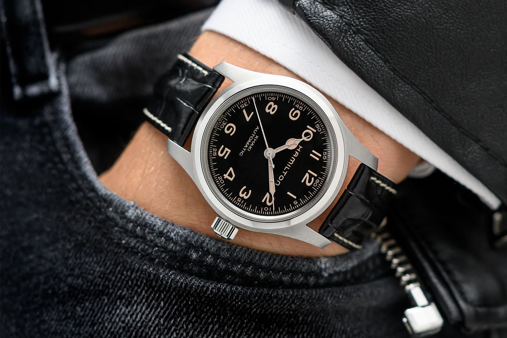 hamilton khaki field murph 38mm wrist